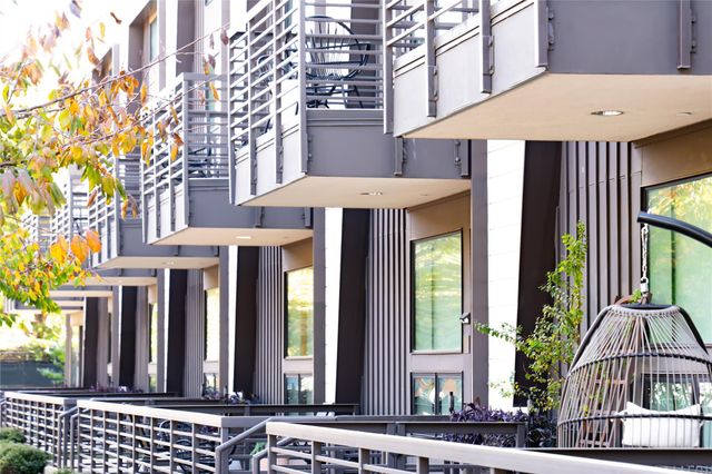 49 Navasota ST 209, Austin, TX 78702