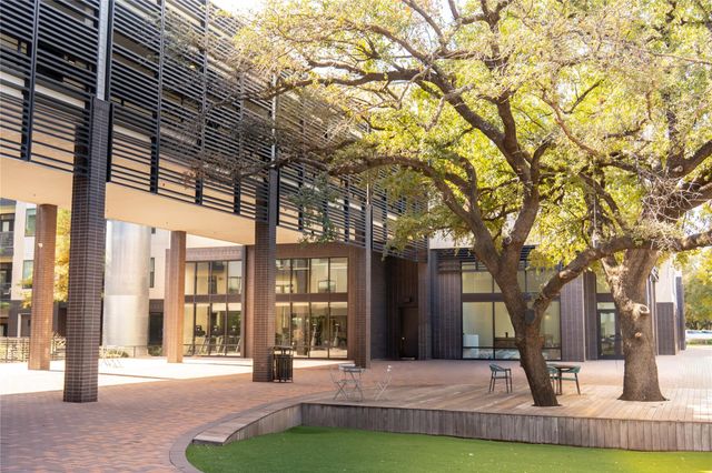 49 Navasota ST 209, Austin, TX 78702