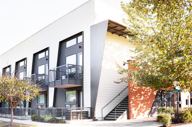 49 Navasota ST 209, Austin, TX 78702