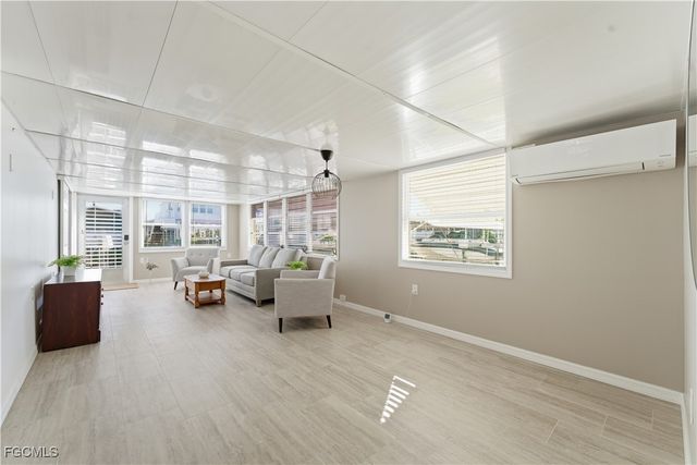 11391 Cypress LN, Fort Myers Beach, FL 33931