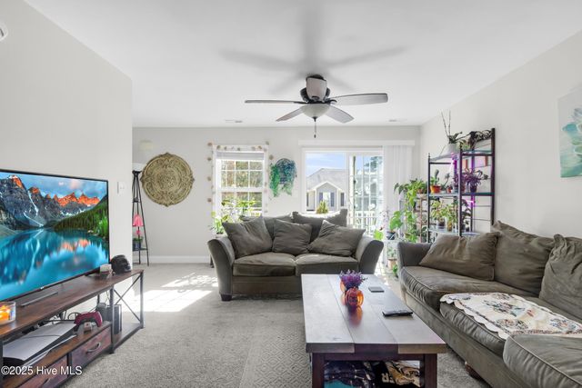 118 Heather Glen Circle, Havelock, NC 28532