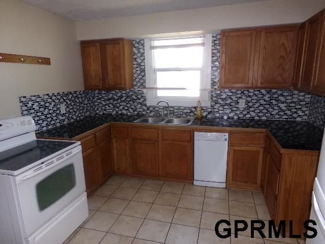 3028 Starr Street, Lincoln, NE 68503