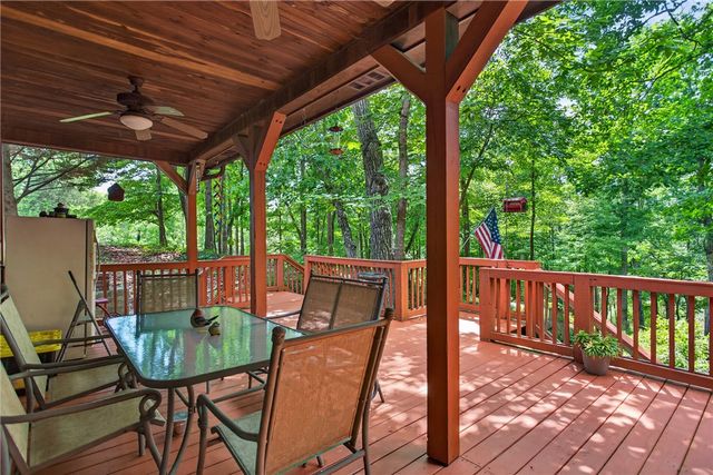 160 Tugaloo Shores Road, Fair Play, SC 29643