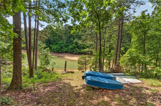 160 Tugaloo Shores Road, Fair Play, SC 29643