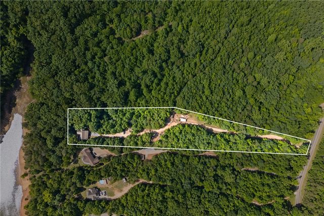 160 Tugaloo Shores Road, Fair Play, SC 29643