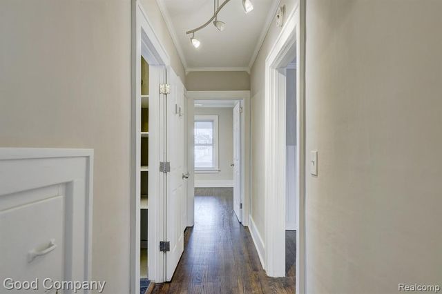 807 Baldwin Avenue, Royal Oak, MI 48067