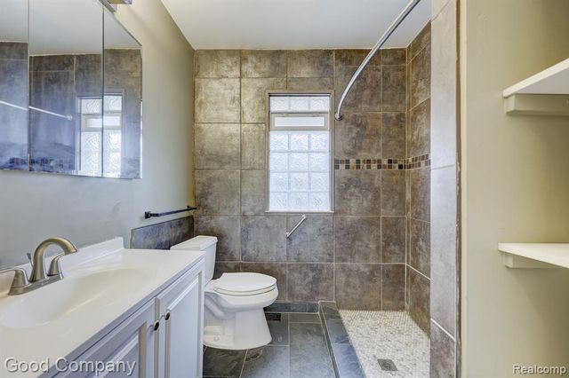 807 Baldwin Avenue, Royal Oak, MI 48067