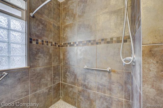 807 Baldwin Avenue, Royal Oak, MI 48067