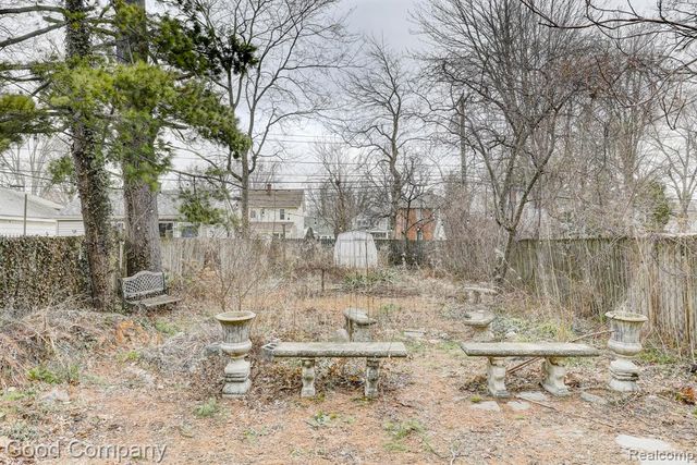 807 Baldwin Avenue, Royal Oak, MI 48067