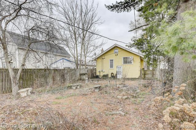 807 Baldwin Avenue, Royal Oak, MI 48067