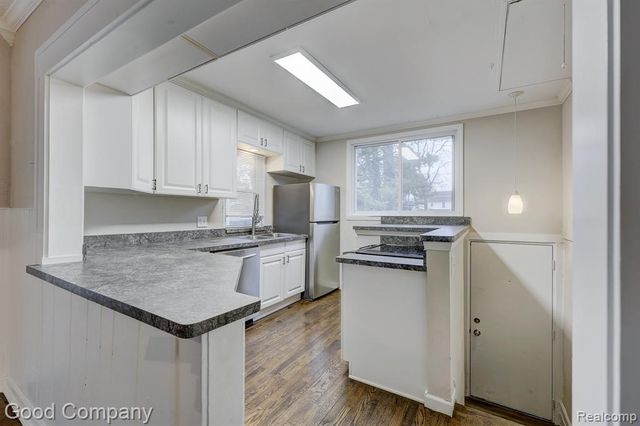 807 Baldwin Avenue, Royal Oak, MI 48067