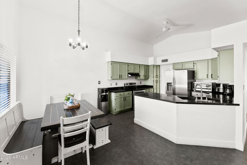 1457 N HOBSON --, Mesa, AZ 85203 — photo 4