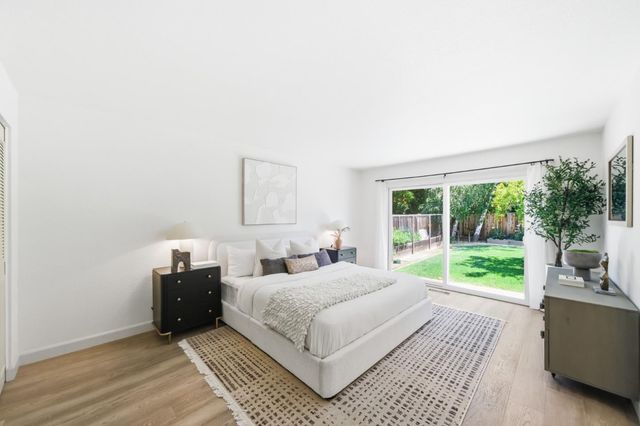 458 Pin Oak, Sunnyvale, CA 94086