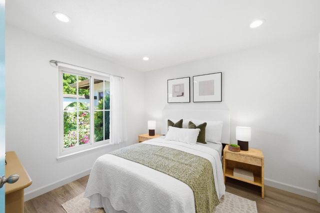 458 Pin Oak, Sunnyvale, CA 94086