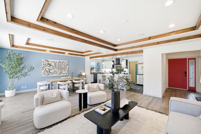 458 Pin Oak, Sunnyvale, CA 94086