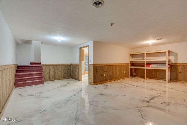 1500 West Tucker Hollow Road, Fall Branch, TN 37656