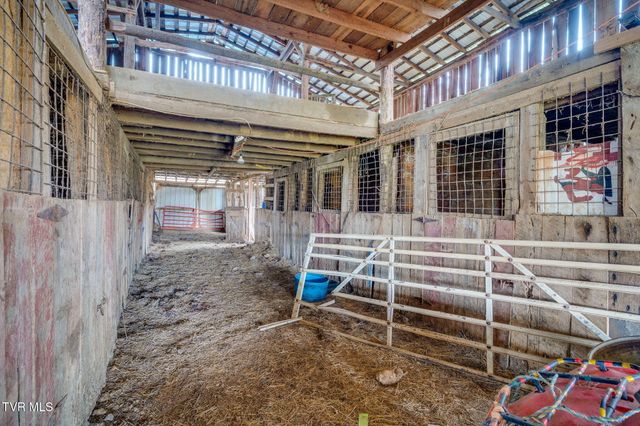 1500 West Tucker Hollow Road, Fall Branch, TN 37656