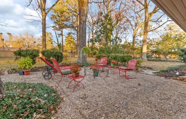 10 Southern Pines, Pine Bluff, AR 71603