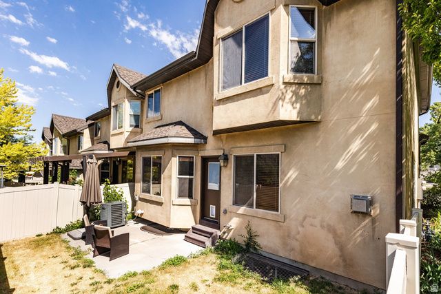 1848 E ROUEN CIR, Holladay, UT 84117