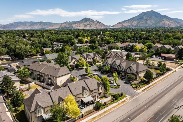 1848 E ROUEN CIR, Holladay, UT 84117