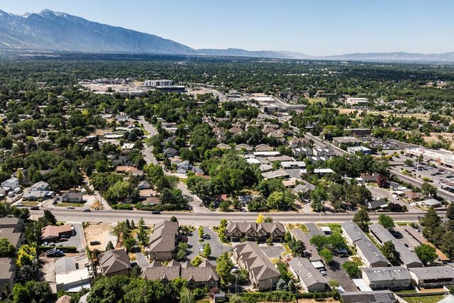 1848 E ROUEN CIR, Holladay, UT 84117