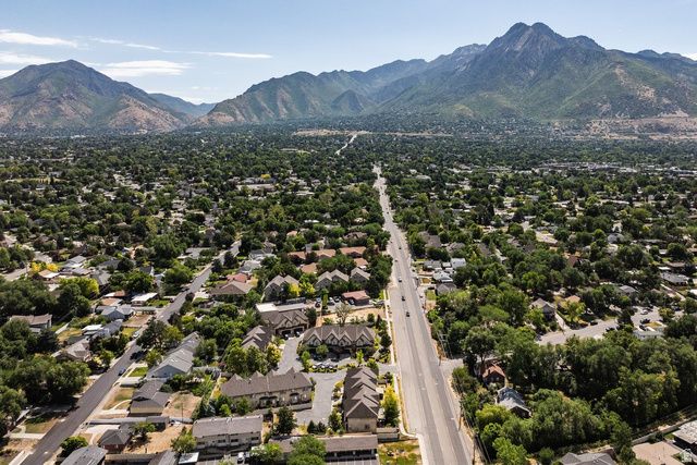 1848 E ROUEN CIR, Holladay, UT 84117