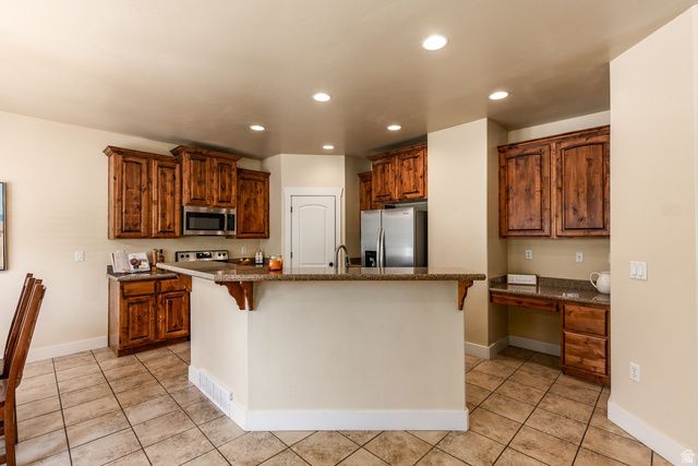 1848 E ROUEN CIR, Holladay, UT 84117