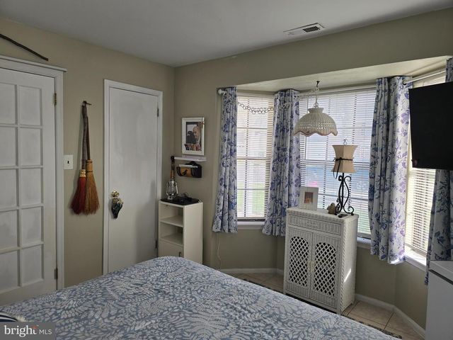 20 S MARS DR, Sewell, NJ 08080