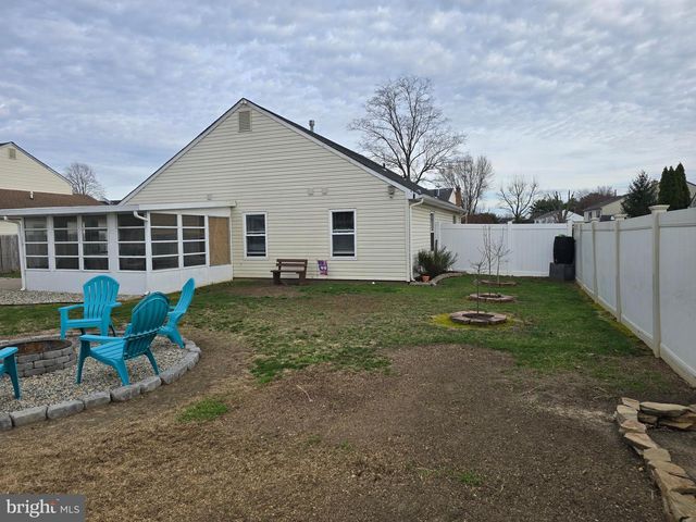 20 S MARS DR, Sewell, NJ 08080