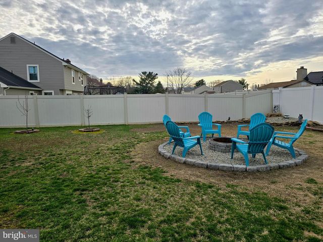 20 S MARS DR, Sewell, NJ 08080