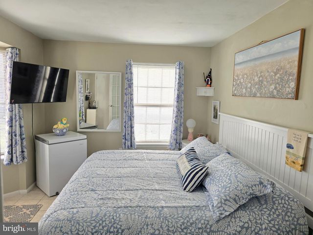 20 S MARS DR, Sewell, NJ 08080
