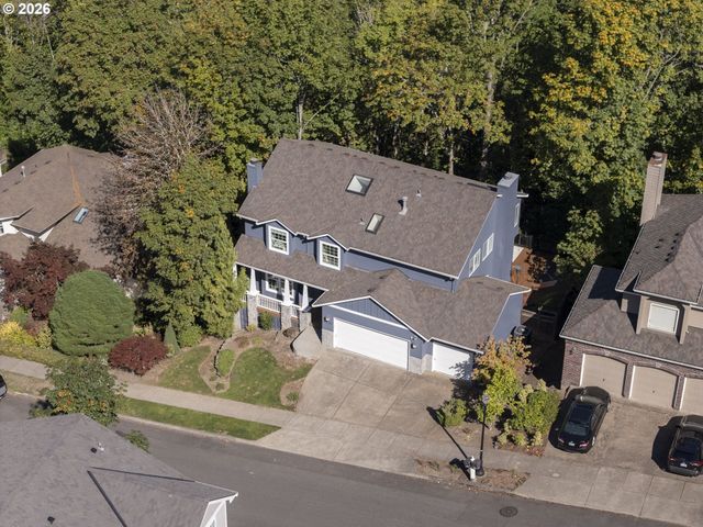 9739 Nw ENGLEMAN St, Portland, OR 97229
