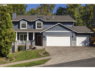 9739 Nw ENGLEMAN St, Portland, OR 97229