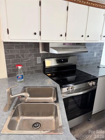 739 W Mt Gallant Avenue 1, York, SC 29745
