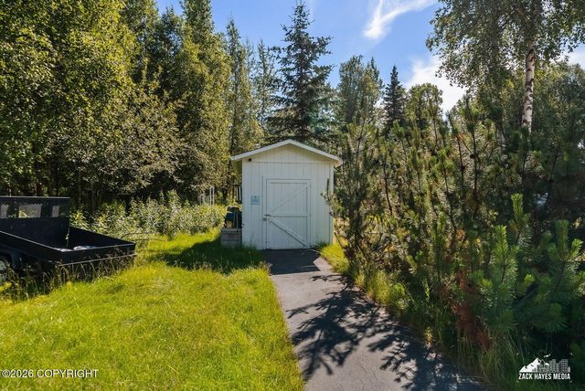 706 E Sage Road, Wasilla, AK 99654