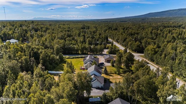 706 E Sage Road, Wasilla, AK 99654
