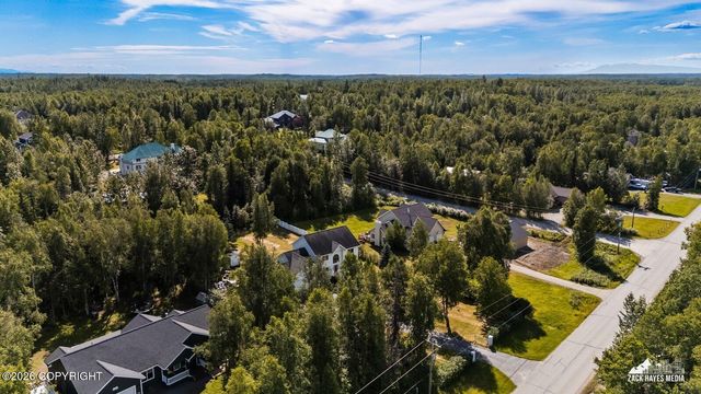 706 E Sage Road, Wasilla, AK 99654