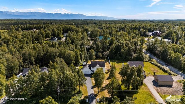 706 E Sage Road, Wasilla, AK 99654