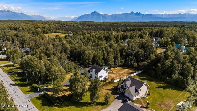 706 E Sage Road, Wasilla, AK 99654