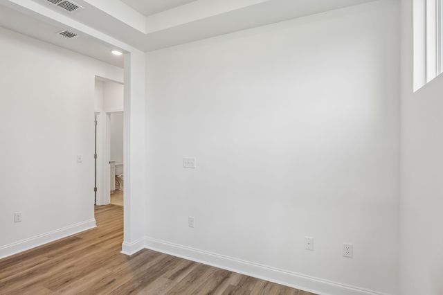 424 Sharp Way, Murfreesboro, TN 37129