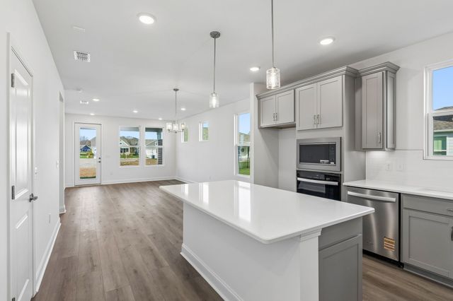 424 Sharp Way, Murfreesboro, TN 37129