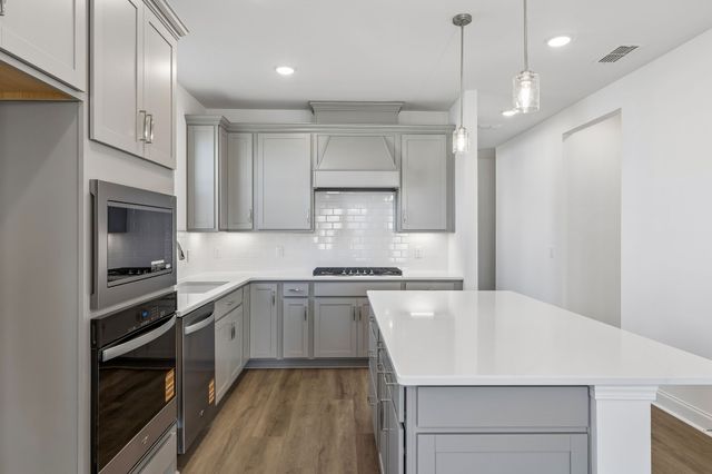 424 Sharp Way, Murfreesboro, TN 37129