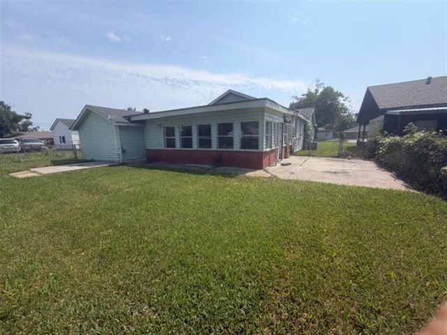 3804 Auburn Street, Lake Charles, LA 70607