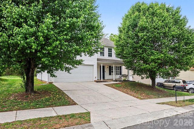 1038 Chalk Hill Lane, Charlotte, NC 28214