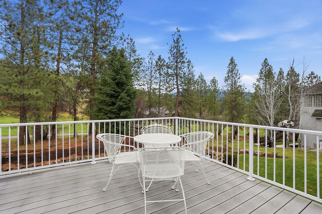 514 N Dunbarton Oaks Ln, Liberty Lake, WA 99019 photo 2