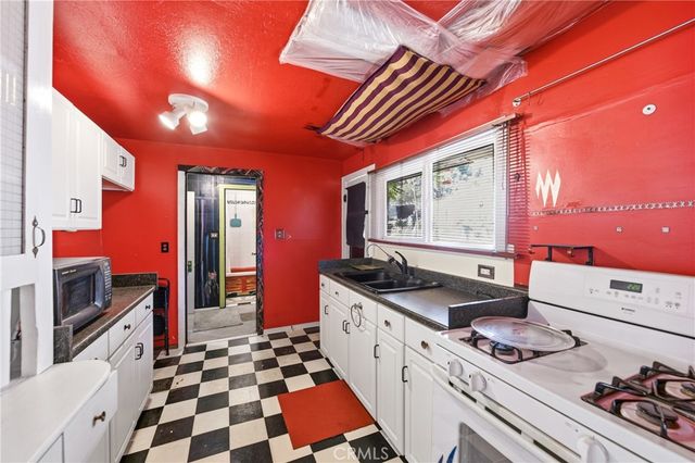 24039 EAGLE MOUNTAIN Street, West Hills, CA 91304