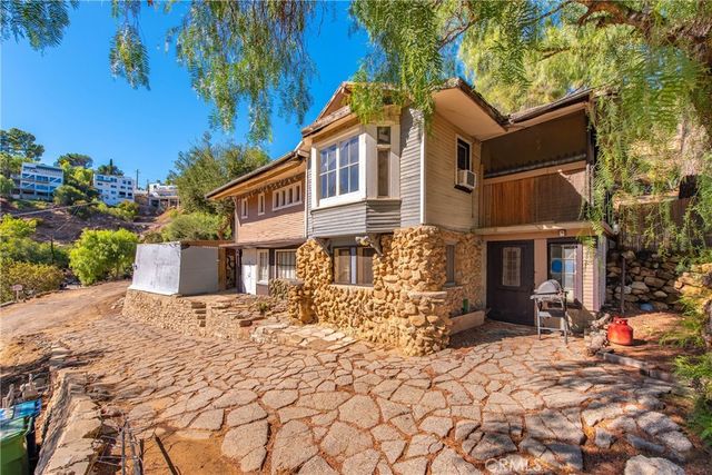 24039 EAGLE MOUNTAIN Street, West Hills, CA 91304