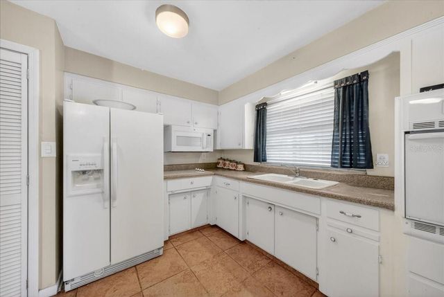 702 CARMEN DRIVE, Ocoee, FL 34761