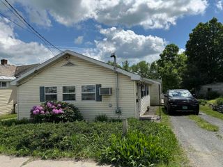 142 Furnace Street, Poultney, VT 05764