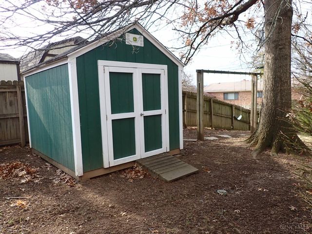 5843 Reswin Drive, Fairfield, OH 45014